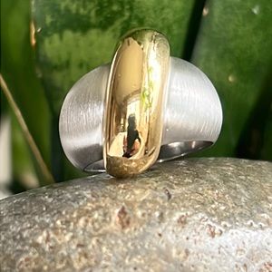 18k gold and platinum ring